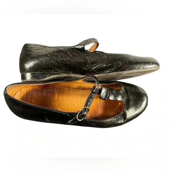 CHIE MAHARA Black Patent Mary Jane T Strap Flats Size 38/7.5 - Picture 4 of 9